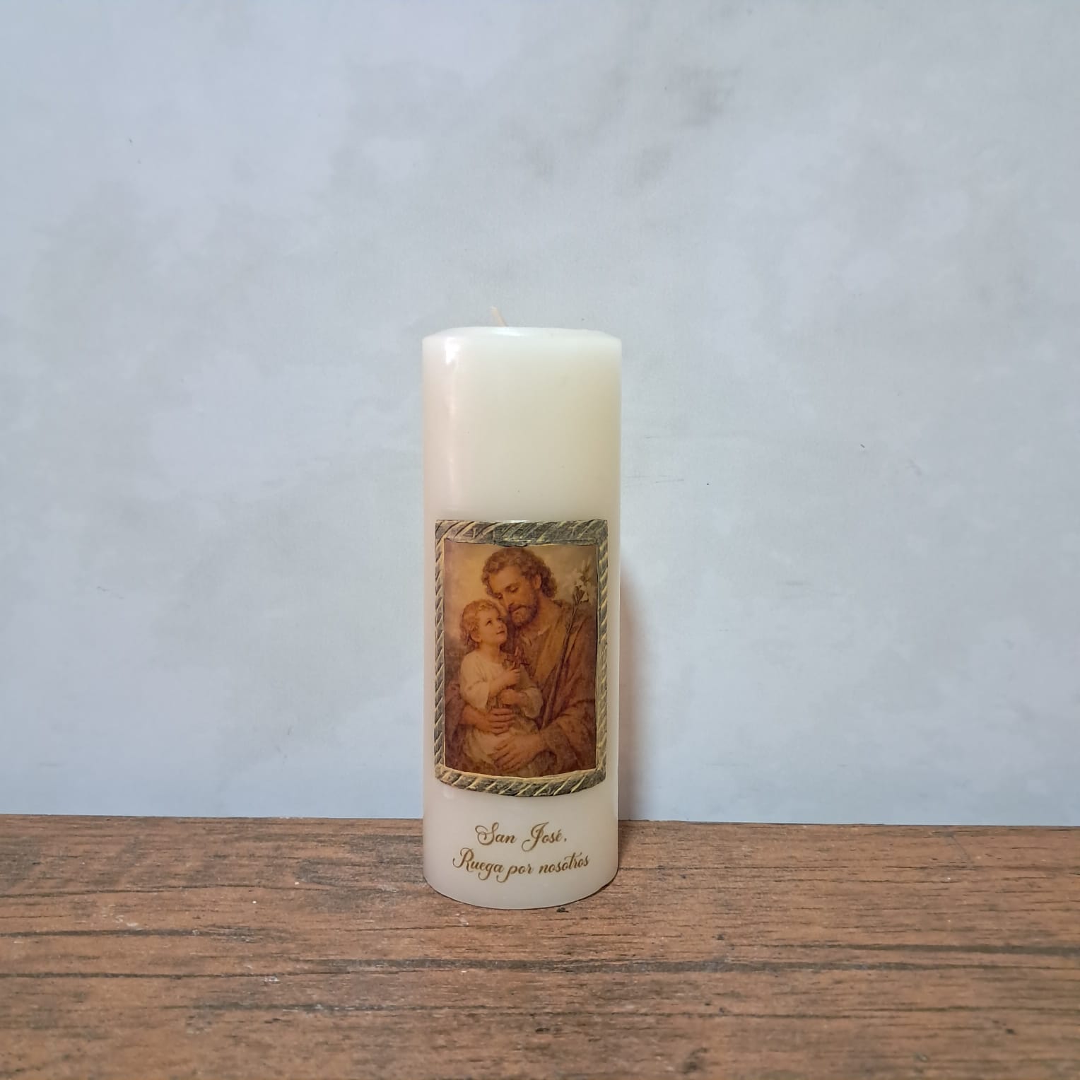 - Vela artística de San José, esposo de la Virgen María y patrono de la Iglesia universal